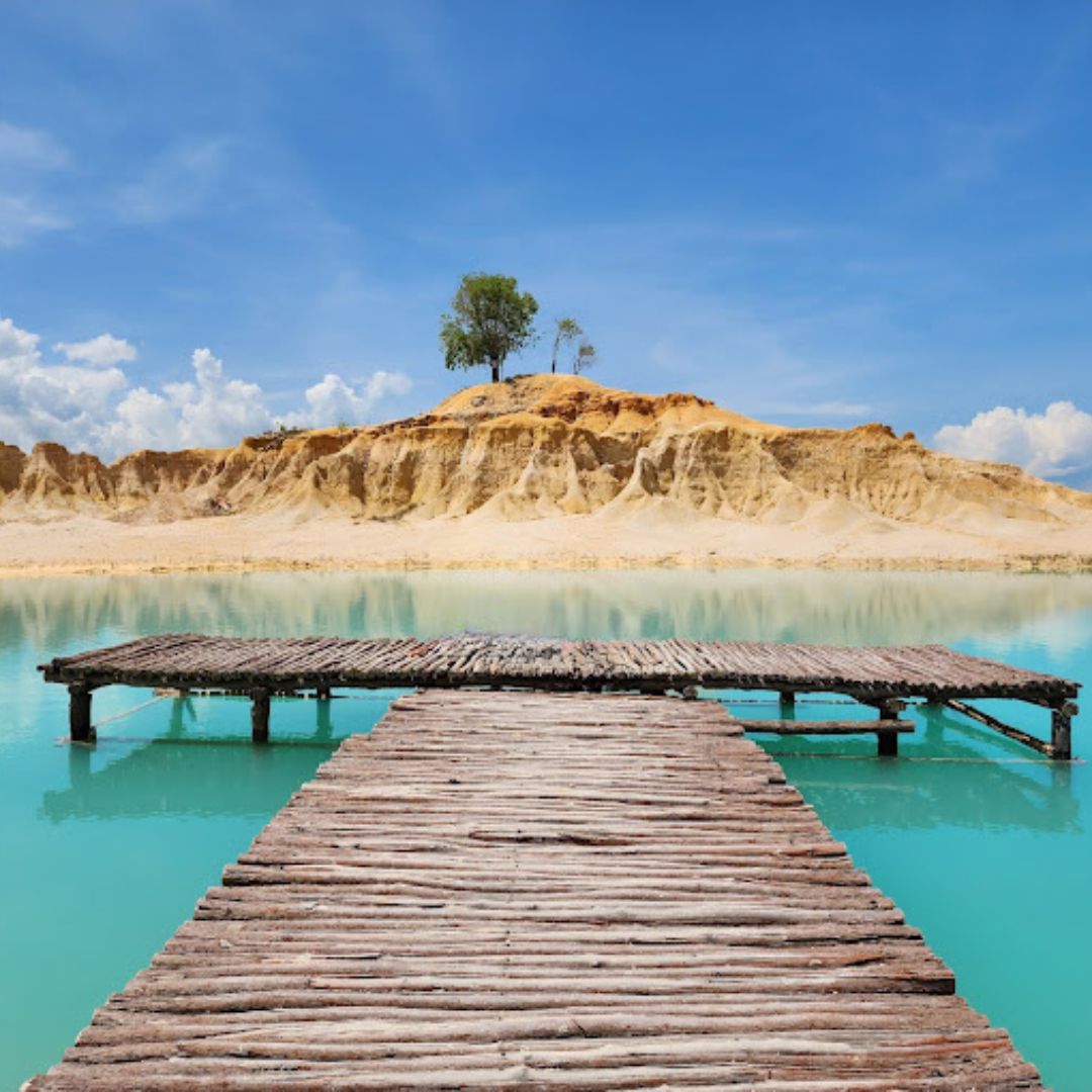 Customize-Tour-Blue-Lake
