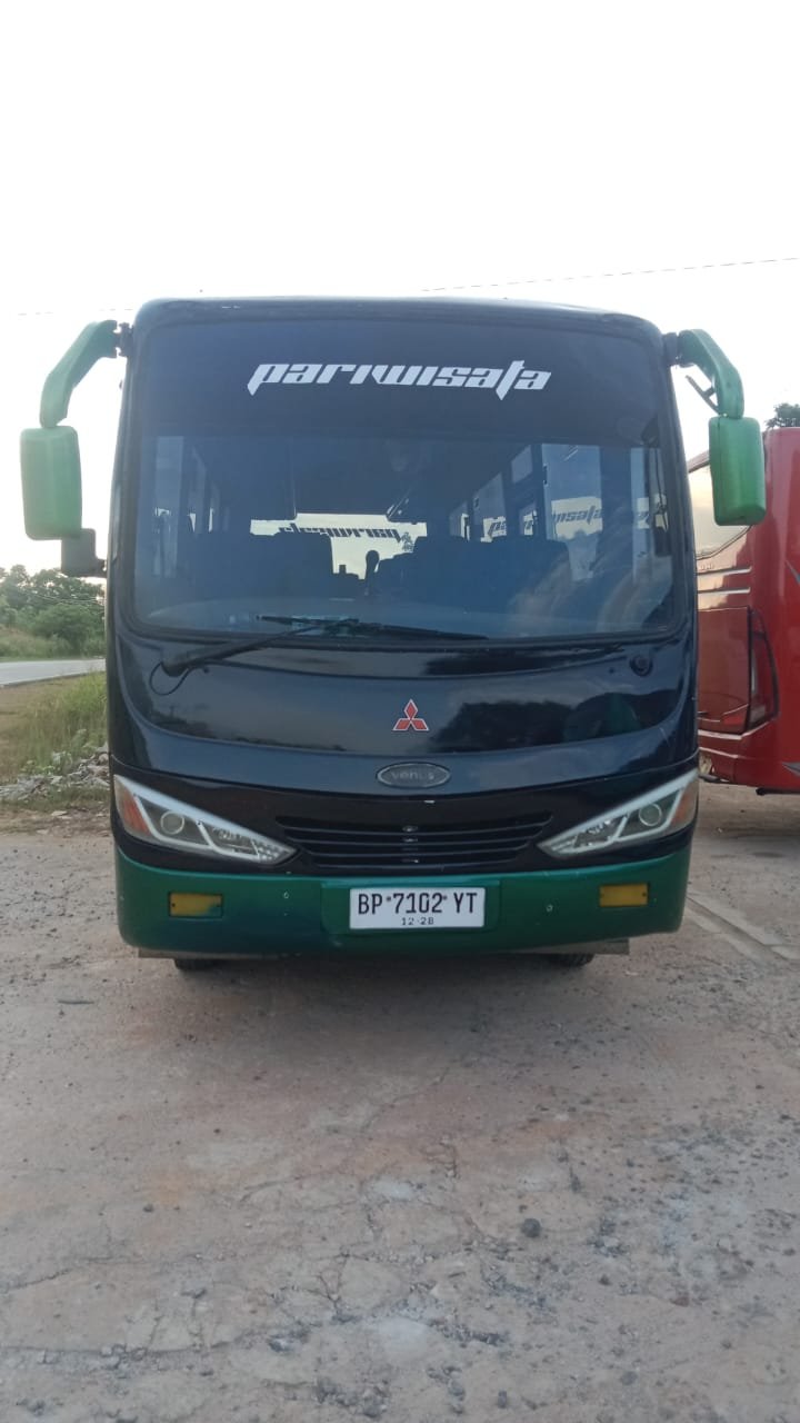 Medium Bus 29 Seat Type A